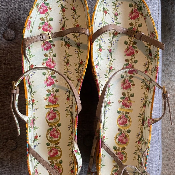 COPY - Hannelore Tokyo Platforms - Picture 6 of 6